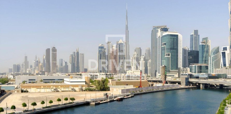 Huoneisto Al Wasl, Dubai, Arabiemiraatit 2 makuuhuonetta, 150.78 m2 № 746613