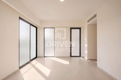 Villa in Arabian Ranches 3, Dubai, UAE 4 bedrooms, 492.2 sq.m. № 746609 - photo 1