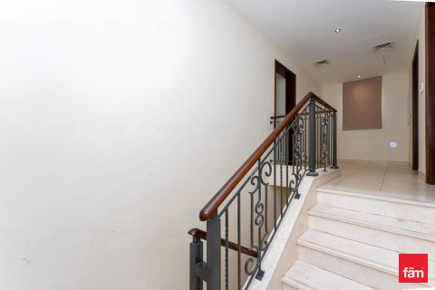 Řadový dům v Reem, Dubai, SAE 4 ložnice, 301.9 m² Č.: 632817 - fotografie 11