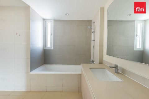 Apartemen di Dubai, UEA 2 kamar tidur, 120.9 m2 nomor 632822 - foto 15