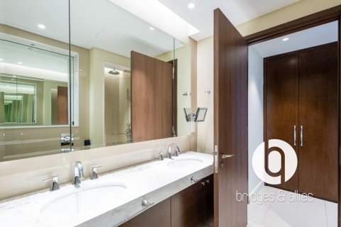 Apartmán v Downtown Dubai (Downtown Burj Dubai), SAE 2 spálne, 124 m2 č. 705565 - Fotografia 13