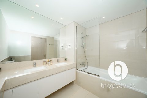 Downtown Dubai (Downtown Burj Dubai), UAE의 임대용 아파트 침실 2개, 106제곱미터 번호 705564 - 사진 16