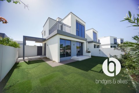 Villa zur Miete in Dubai Hills Estate, Dubai, VAE 4 Schlafzimmer, 311 m2 Nr. 705567 - Foto 3