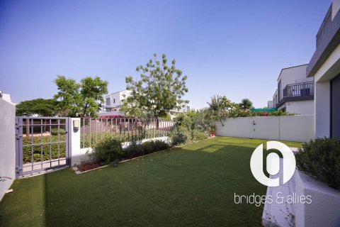 Villa zur Miete in Dubai Hills Estate, Dubai, VAE 4 Schlafzimmer, 311 m2 Nr. 705567 - Foto 8