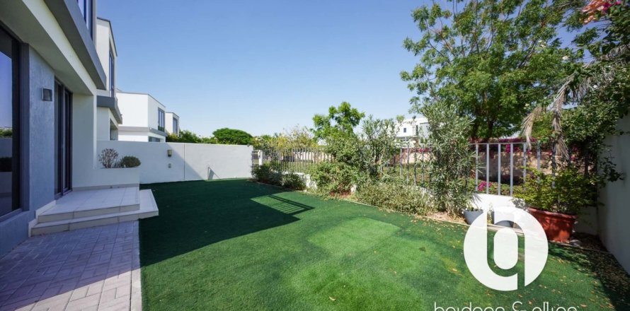 Villa in Dubai Hills Estate, Dubai, VAE: 4 Schlafzimmer, 311 m2 Nr. 705567