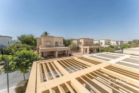 Vila di The Springs, Dubai, UEA 2 kamar tidur, 153 m2 nomor 738182 - foto 18