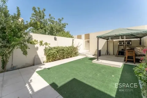 Vila di The Springs, Dubai, UEA 2 kamar tidur, 153 m2 nomor 738182 - foto 16