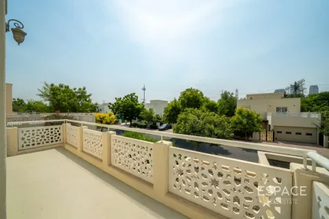 Willa do wynajęcia w Meadows, Dubai, ZEA 4 sypialnie, 373 mkw., nr 738185 - zdjęcie 15