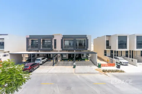 Villa zur Miete in Al Furjan, Dubai, VAE 3 Schlafzimmer, 203 m2 Nr. 738181 - Foto 17