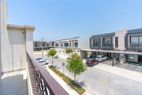 Villa zur Miete in Al Furjan, Dubai, VAE 3 Schlafzimmer, 203 m2 Nr. 738181 - Foto 16