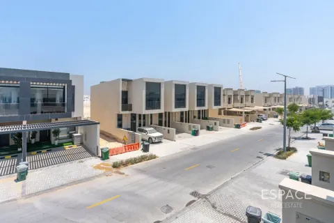 Villa zur Miete in Al Furjan, Dubai, VAE 3 Schlafzimmer, 203 m2 Nr. 738181 - Foto 18
