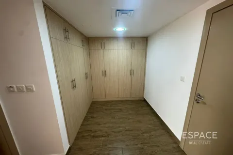 Villa zur Miete in Meadows, Dubai, VAE 4 Schlafzimmer, 287 m2 Nr. 738184 - Foto 16