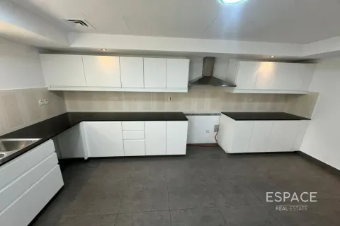 Villa zur Miete in Meadows, Dubai, VAE 4 Schlafzimmer, 287 m2 Nr. 738184 - Foto 5