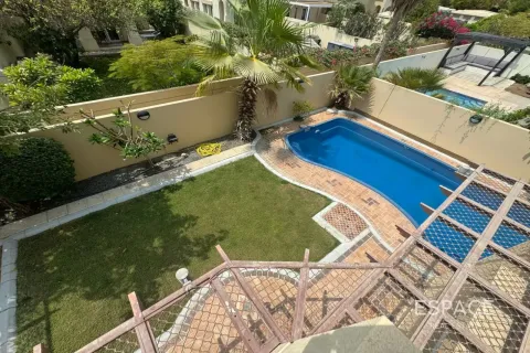 Villa zur Miete in Meadows, Dubai, VAE 4 Schlafzimmer, 287 m2 Nr. 738184 - Foto 18