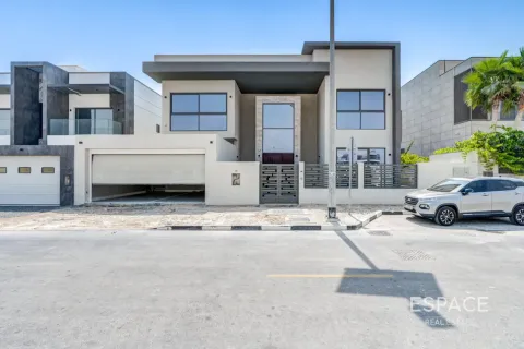 Vila u Al Furjan, Dubai, UAE 5 spavaćih soba, 569 m2 Br. 738179 - fotografija 1