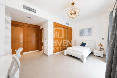 טאונהאוס להשכרה ב Palm Jumeirah, Dubai, איחוד האמירויות  5 חדרי שינה, 479.94 מ"ר, מספר 745369 - תמונה 7