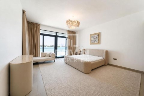 טאונהאוס להשכרה ב Palm Jumeirah, Dubai, איחוד האמירויות  5 חדרי שינה, 479.94 מ"ר, מספר 745369 - תמונה 13