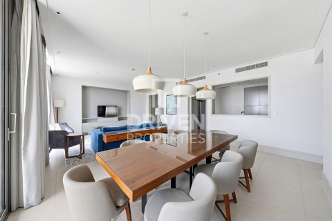 Apartament në Downtown Dubai (Downtown Burj Dubai), Dubai, Emiratet e Bashkuara Arabe 3 dhoma gjumi, 183.76 m2. № 745365 - Foto 3