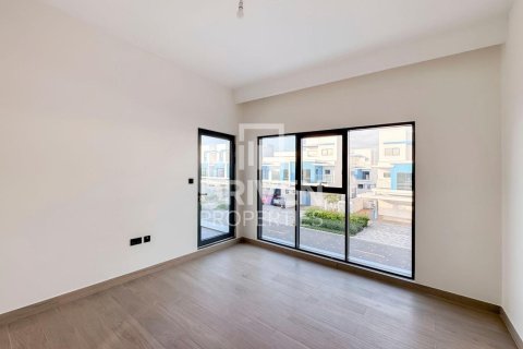 Maison de ville à louer à Damac Lagoons, Dubai, EAU 5 chambres, 301.93 m2 № 745366 - photo 3