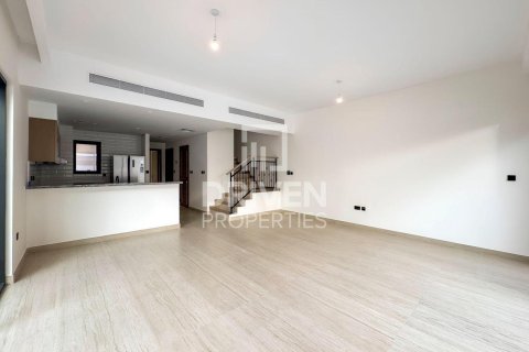 خانه شهری در Damac Lagoons، Dubai ، امارات متحده عربی 5 خوابه ، 301.93 متر مربع.  شماره 745366