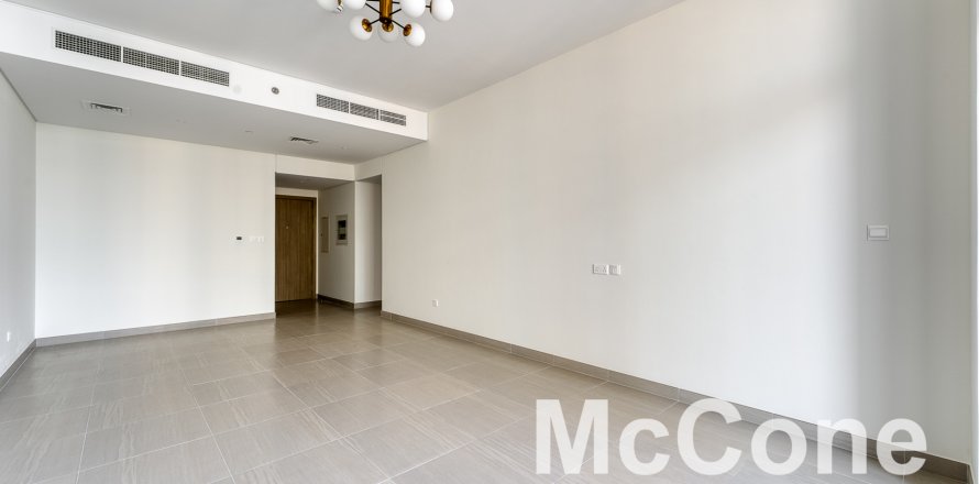 Appartamento a Deira, Dubai, EAU 2 camere da letto, 226.96 mq. № 587281