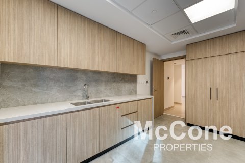 Appartamento in affitto a Deira, Dubai, EAU 2 camere da letto, 226.96 mq. № 587281 - foto 6