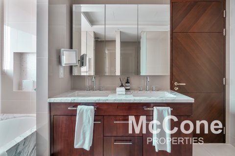 Apartment sa Downtown Dubai (Downtown Burj Dubai), Dubai, UAE 2 silid-tulugan, 123.47 sq.m. № 587282 - larawan 17