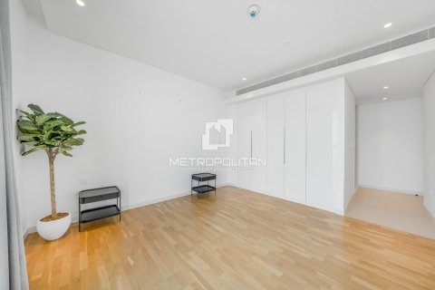 Apartment in Bluewaters, Dubai, UAE 4 bedrooms, 228 sq.m. № 592209 - photo 26