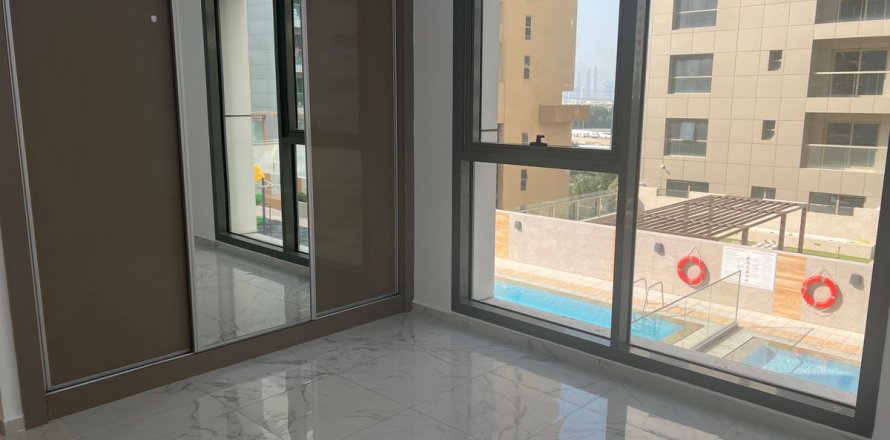 Byt v Dubai, SAE 2 ložnice, 106.6 m² Č.: 597875