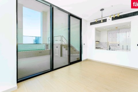 Apartment til salg i Dubai, UAE 2 soveværelser, 154.2 kvm № 719832 - foto 28