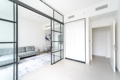 Apartment in Dubai, UAE 2 bedrooms, 67 sq.m. № 713389 - photo 6