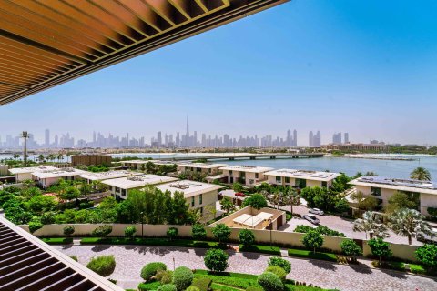 Διαμέρισμα σε Dubai, ΗΑΕ 3 υπνοδωμάτια, 244 τ.μ. Αρ. 696372 - φωτογραφία 2