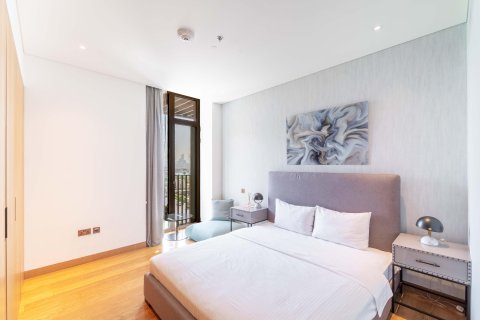 Διαμέρισμα σε Dubai, ΗΑΕ 3 υπνοδωμάτια, 244 τ.μ. Αρ. 696372 - φωτογραφία 13