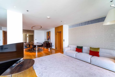 Διαμέρισμα σε Dubai, ΗΑΕ 3 υπνοδωμάτια, 244 τ.μ. Αρ. 696372 - φωτογραφία 6