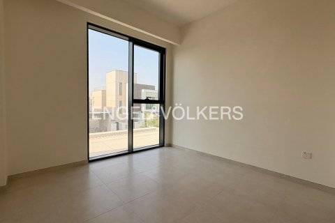Villa in vendita a Dubai, EAU 4 camere da letto, 377 mq. № 696373 - foto 14