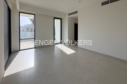 Villa in vendita a Dubai, EAU 4 camere da letto, 377 mq. № 696373 - foto 12