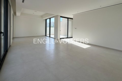 Villa in vendita a Dubai, EAU 4 camere da letto, 377 mq. № 696373 - foto 6