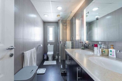 Villa sa Dubai, UAE 3 silid-tulugan, 461 sq.m. № 696375 - larawan 11