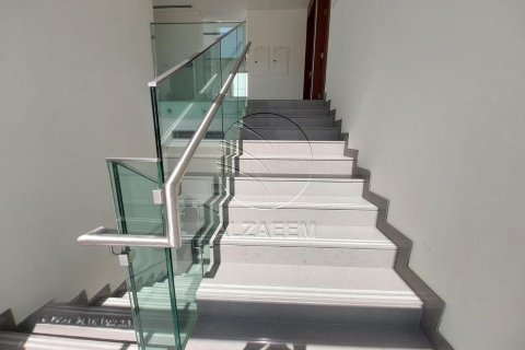 Vila v Abu Dhabi, SAE 4 ložnice, 876 m² Č.: 615088 - fotografie 9