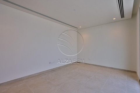 Villa on the Saadiyat Island, Abu Dhabi, UAE 4 bedrooms, 539 sq.m. № 615090 - photo 14