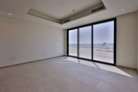 Villa on the Saadiyat Island, Abu Dhabi, UAE 4 bedrooms, 539 sq.m. № 615090 - photo 15