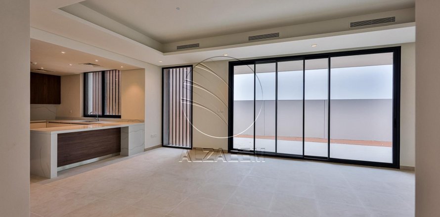 Villa on the Saadiyat Island, Abu Dhabi, UAE 4 bedrooms, 539 sq.m. № 615090