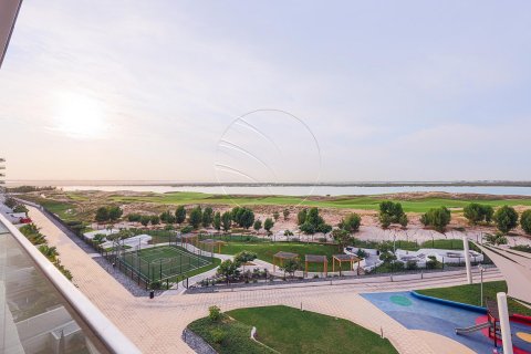 Apartment on the Yas Island, Abu Dhabi, UAE 3 bedrooms, 199 sq.m. № 615091 - photo 3