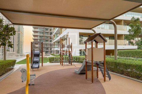 Huoneisto Dubai Harbour, Dubai, Arabiemiraatit 2 makuuhuonetta, 134.62 m2 № 768601 - kuva 25