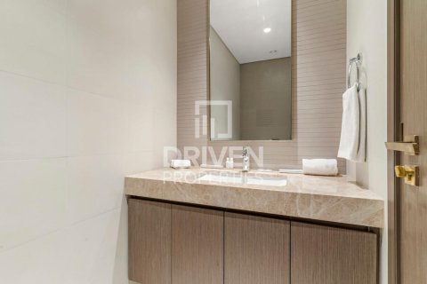 Huoneisto Dubai Harbour, Dubai, Arabiemiraatit 2 makuuhuonetta, 134.62 m2 № 768601 - kuva 15