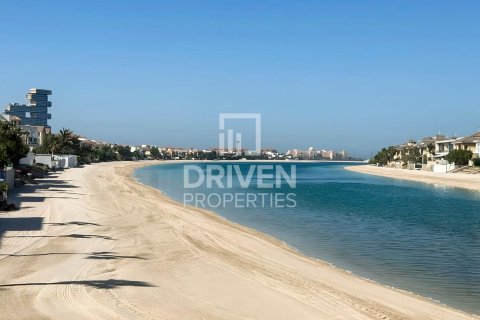 Vila di Palm Jumeirah, Dubai, UAE 4 bilik tidur, 468.79 meter persegi № 768569 - foto 4