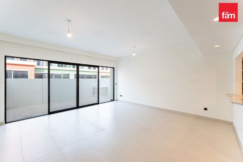 Villa in Dubai, UAE 4 bedrooms, 144 sq.m. № 763092 - photo 3