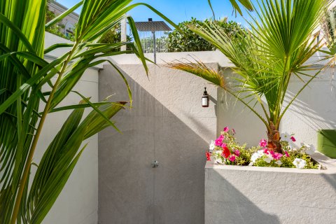Adosado en venta en Jumeirah Village Triangle, Dubai, EAU 3 dormitorios, 278 m2 № 703228 - foto 16
