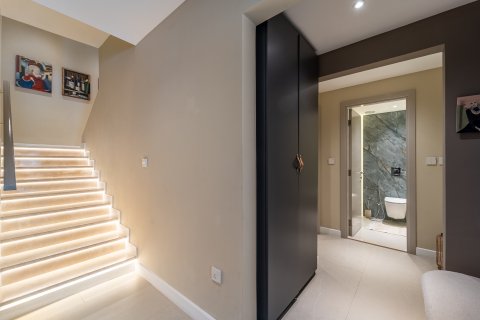 Adosado en venta en Jumeirah Village Triangle, Dubai, EAU 3 dormitorios, 278 m2 № 703228 - foto 9