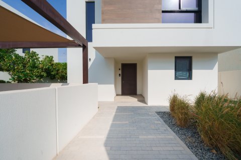 ویلا برای اجاره در Yas Island، Abu Dhabi، امارات متحده عربی 3 خوابه ، 348 متر مربع ، شماره 764431 - تصویر 16